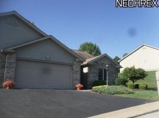 109 Claybrooke Dr, East Palestine, OH 44413