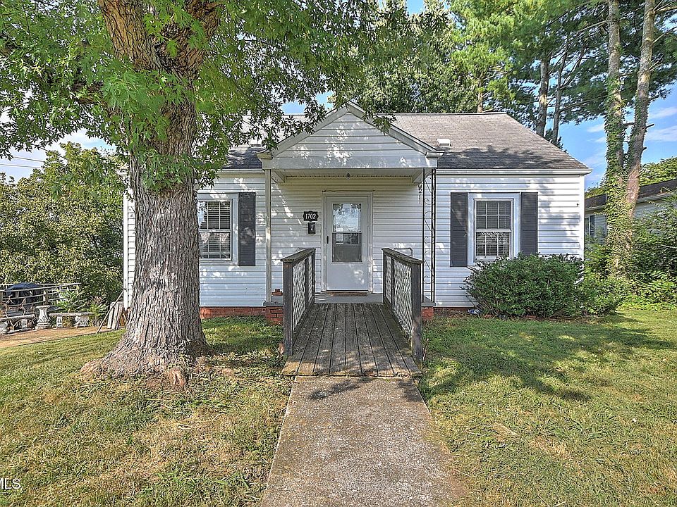 1st image of 1702 Pierce St