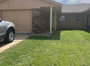 104 Brookview Dr #A, Elk City, OK 73644