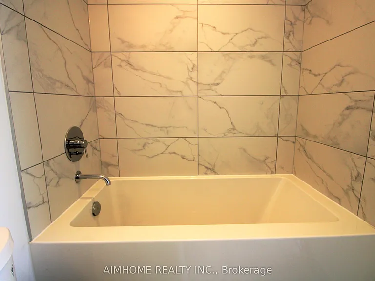 950 Portage Pkwy #3702 — Photo 12