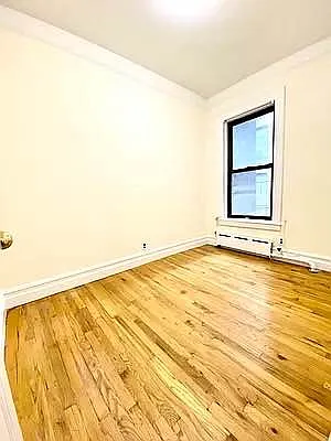 Rented by Esquire Management Corp | media 8