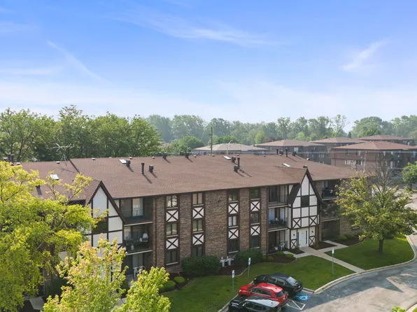 10504 Ridge Cove Dr APT 12D, Chicago Ridge, IL 60415