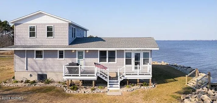 414 Driftwood Dr