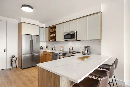 280 Broadway #604 Photo 1