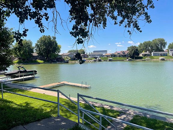 4th image of 55 Lakeview Acres Dr