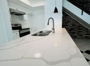 18125 Via Amorosa APT 3, Rowland Heights, CA 91748