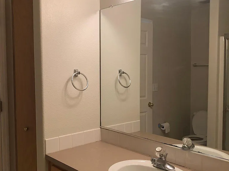 333 SE Brookwood Ave — Photo 13