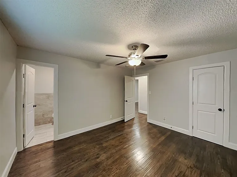 2445 McAdoo Ln — Photo 7
