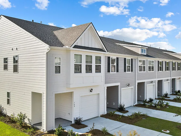 HARMON Foxbank by Crescent Communities — Photo 19