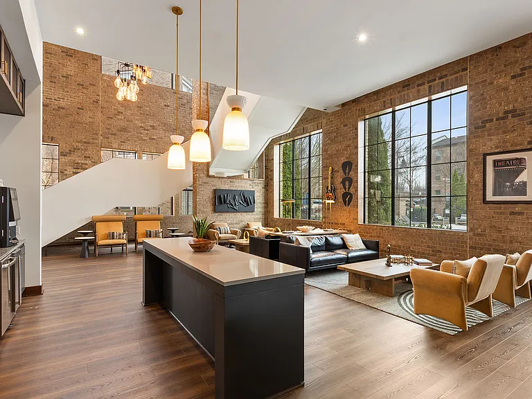 Spacious clubhouse for socializing, working and unwinding