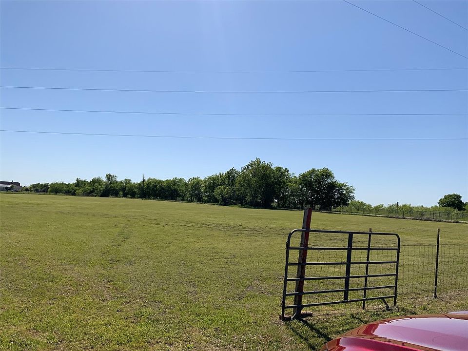 1st image of 16799 State Highway 205