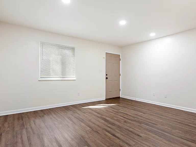 2150 Corinne St #B — Photo 11