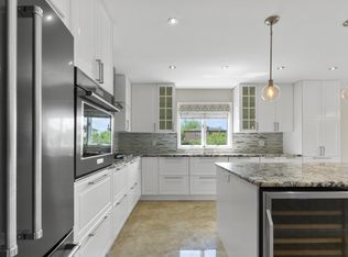 25 Van Buren St, Little Ferry, NJ 07643