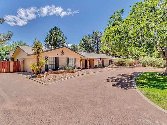 3rd image of 489 Kingswood Dr