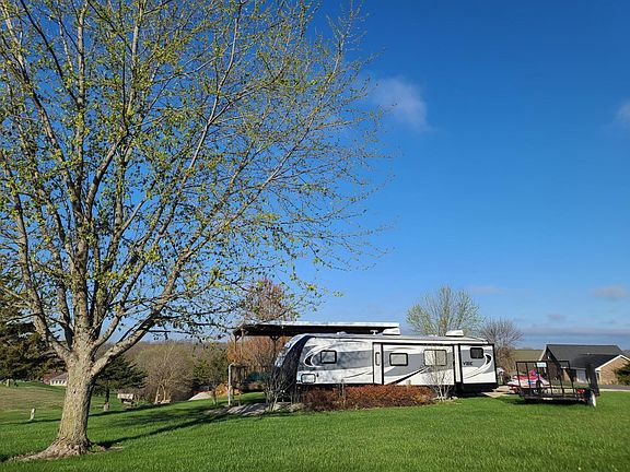 2nd image of 29052 Ironwood Dr