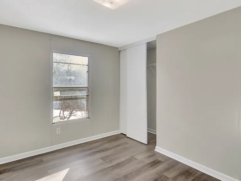 2751 Malvern Ave — Photo 50