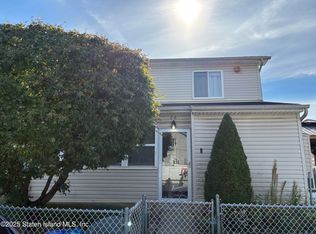 26 Ada Dr, Staten Island, NY 10314