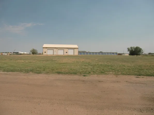 130 Edwards Ave, Sterling, CO 80751