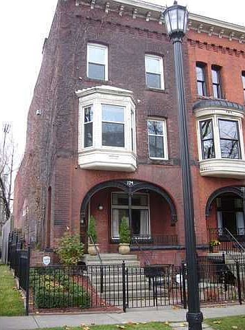 1st image of 174 N Pearl St