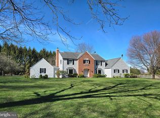 3037 Comfort Rd, New Hope, PA 18938