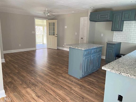 5th image of 2423 Miller Dr