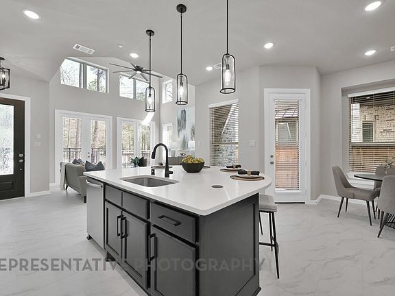 2nd image of 2708 Woodforest Pkwy