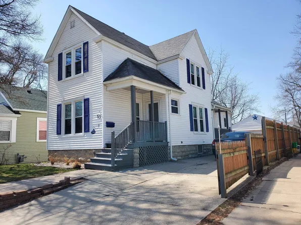 53 Bowen St, Oshkosh, WI 54901