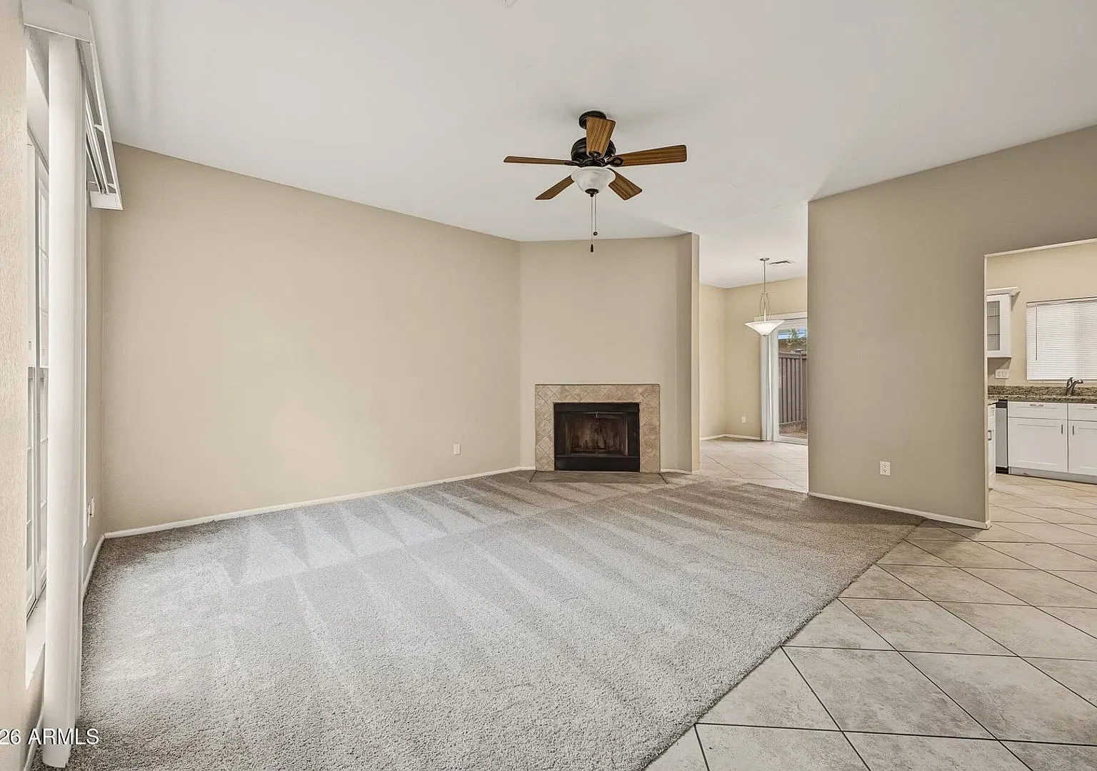 Very clean and move in ready townhome — Photo 3