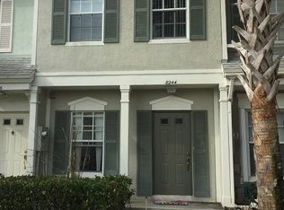 8244 San Carlos Cir, Fort Lauderdale, FL 33321