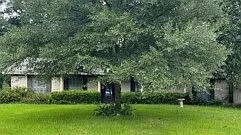 1307 Brook Hollow Dr