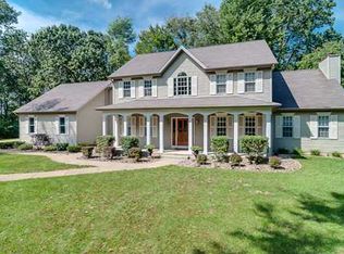 12042 Covered Wagon Ct, Granger, IN 46530