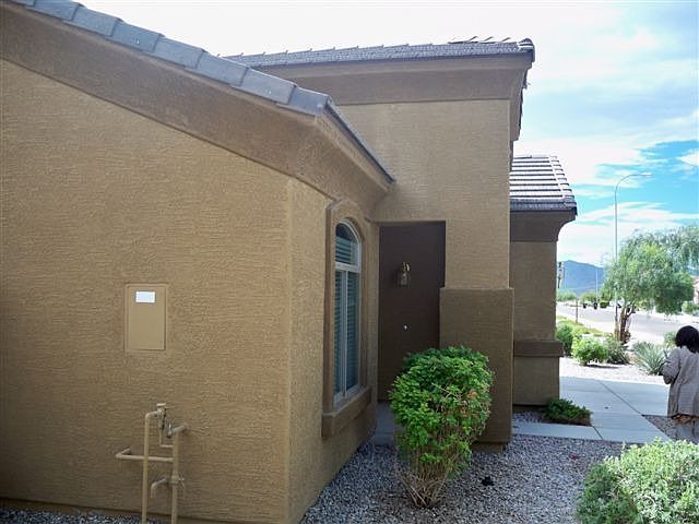 2nd image of 3309 S 122nd Ln