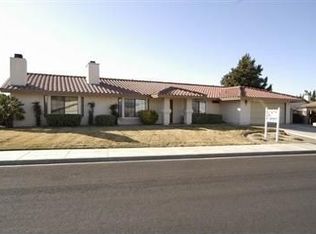13531 Oakmont Dr, Victorville, CA 92395