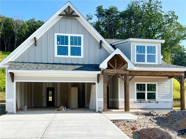 604 Spring Water Ct, Waleska, GA 30183