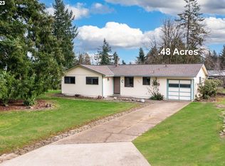 11422 S South End Ct, Oregon City, OR 97045