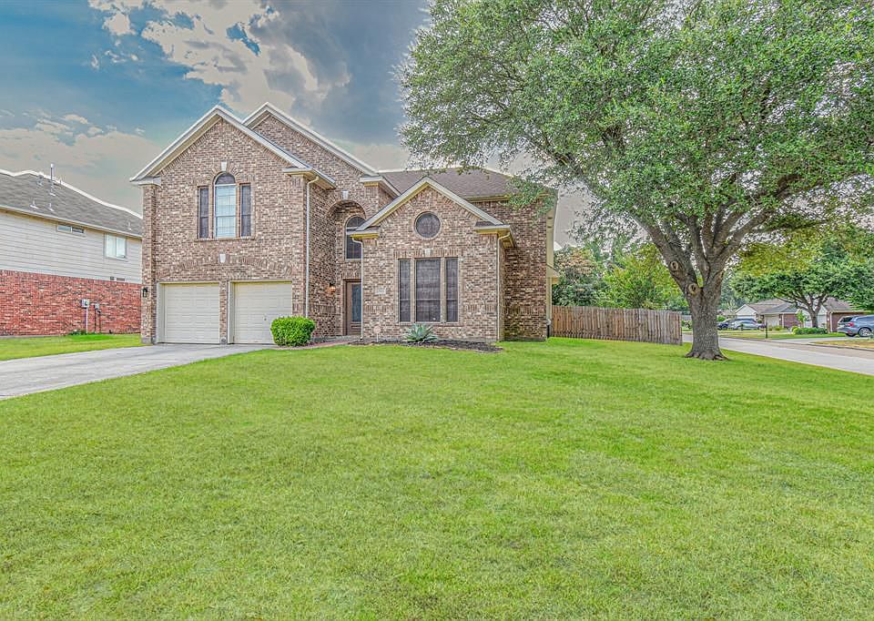 1st image of 30611 Country Meadows Ln