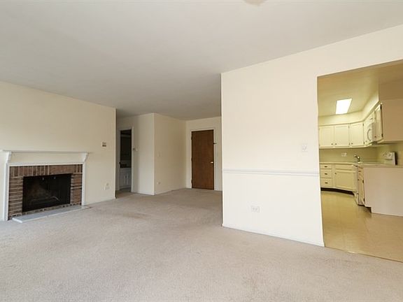 5th image of 771 Garfield Ave APT C