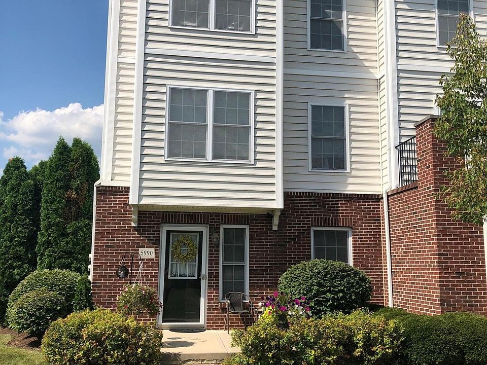 1st image of 5990 Woodshire Dr #101
