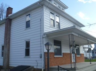 3954 Cortland Dr, New Paris, PA 15554