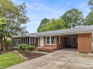 720 Dwain Dr, Fayetteville, NC 28305