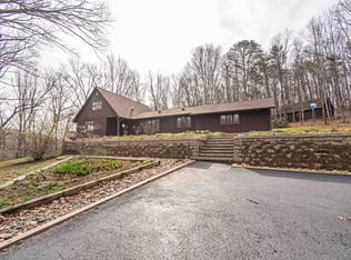 3343 Indian Meadow Dr, Blacksburg, VA 24060