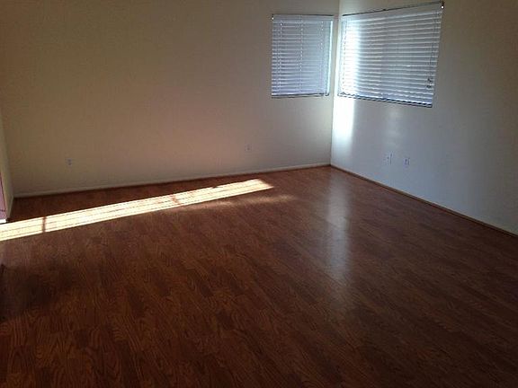 4th image of 15195 Melody Ln