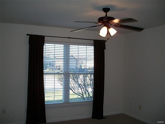 Front Bedroom (12x12)