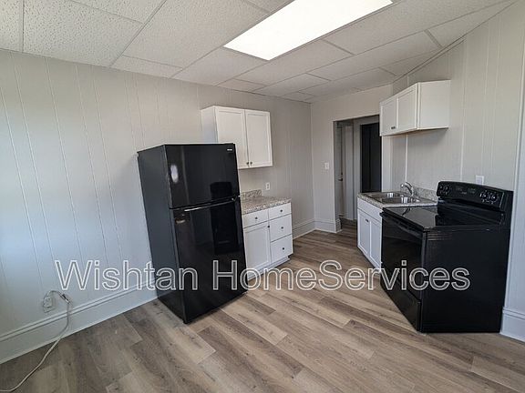 2nd image of 301 E Main St APT 22