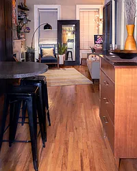 Rented by R New York