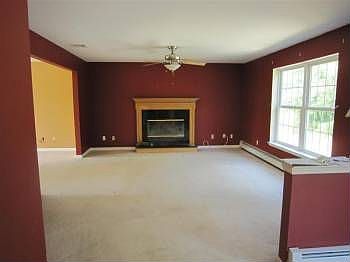 5th image of 6 Houghtailing Ln