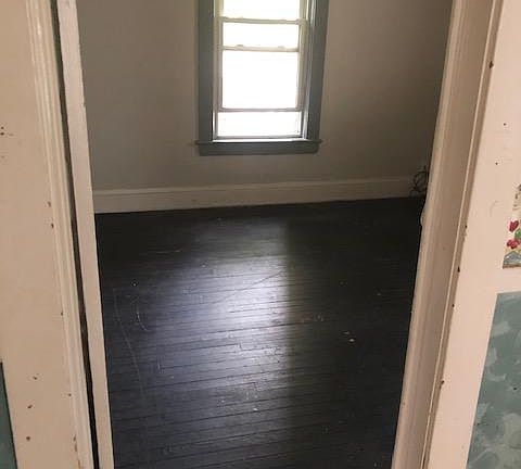 5th image of 1630 Ridgewood Ave #2