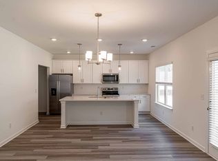 3298 Pepperpike Ct, Loganville, GA 30052