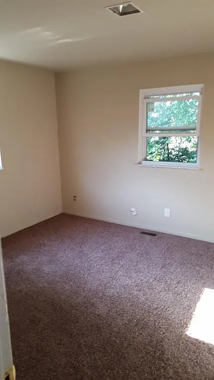 1720 Kings Mill Ct, Dayton OH — Photo 1