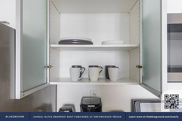 Rented by The Blueground | media 8